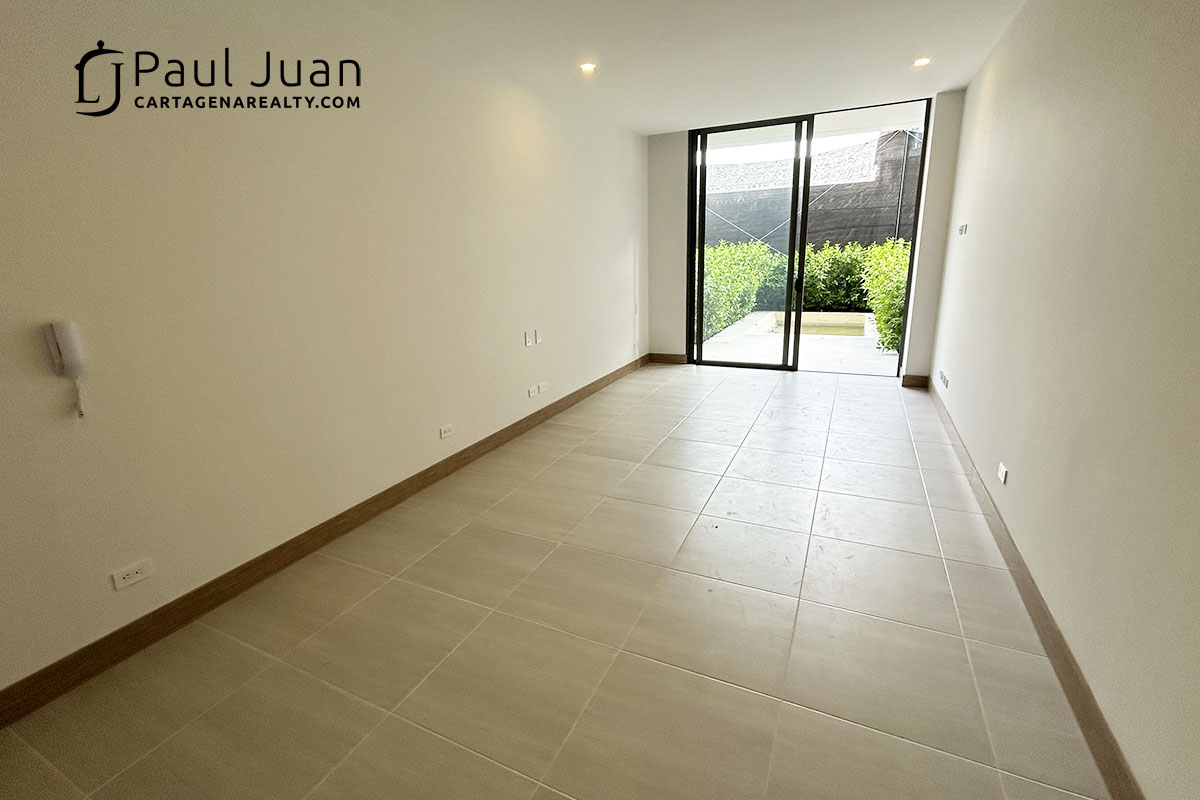 Nice brand new studio apartment